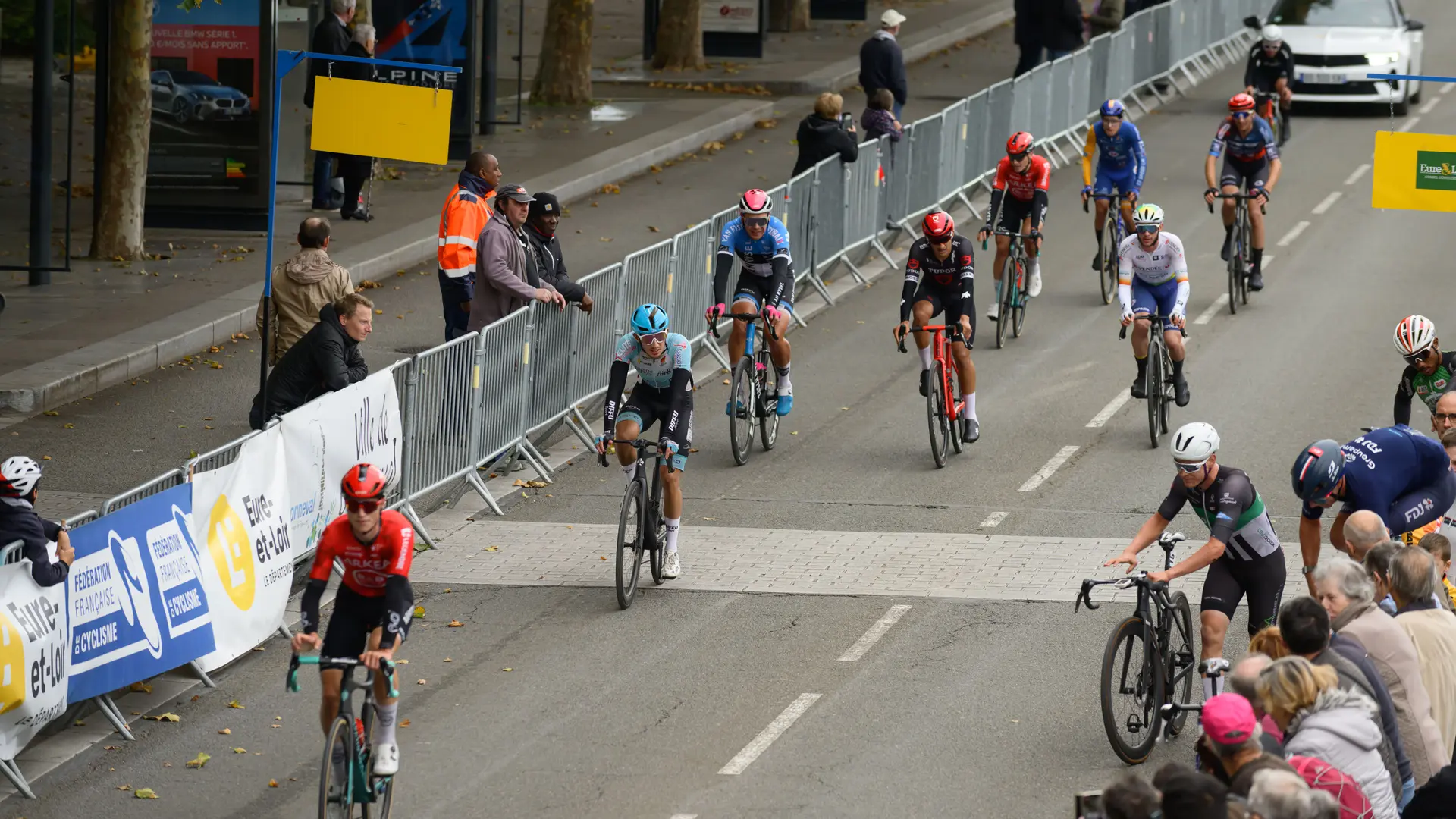 06-15-Arrivee-Tour-Eure-et-Loir-cyclisme