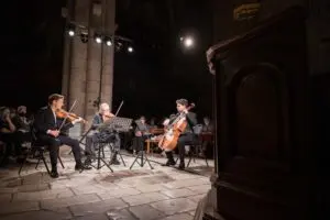 17082021_capucon_credit_louis_nespoulous-11_internet-300x200