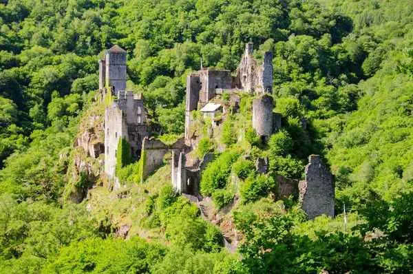 Visite commentée du site des Tours de Merle
