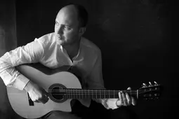 KevinGuitar solo