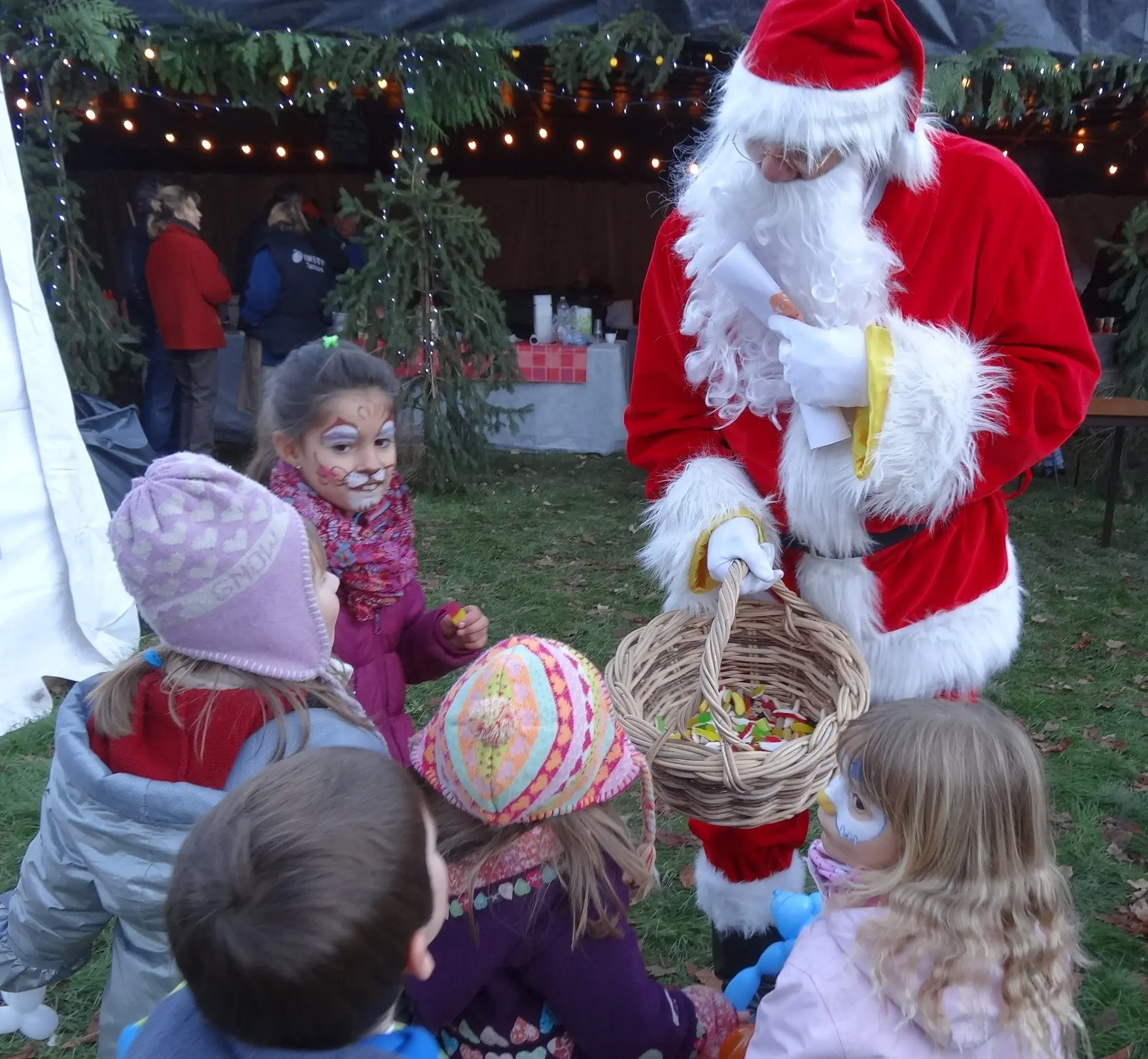 Marché Noël Carennac - Père Noël 2013