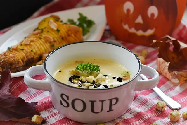 soup-5690827_640