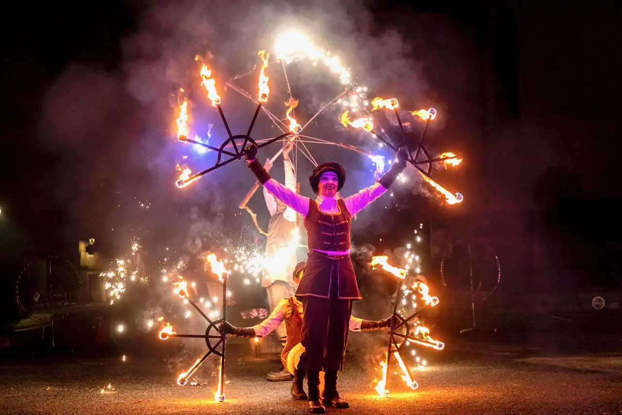 spectacle de feu
