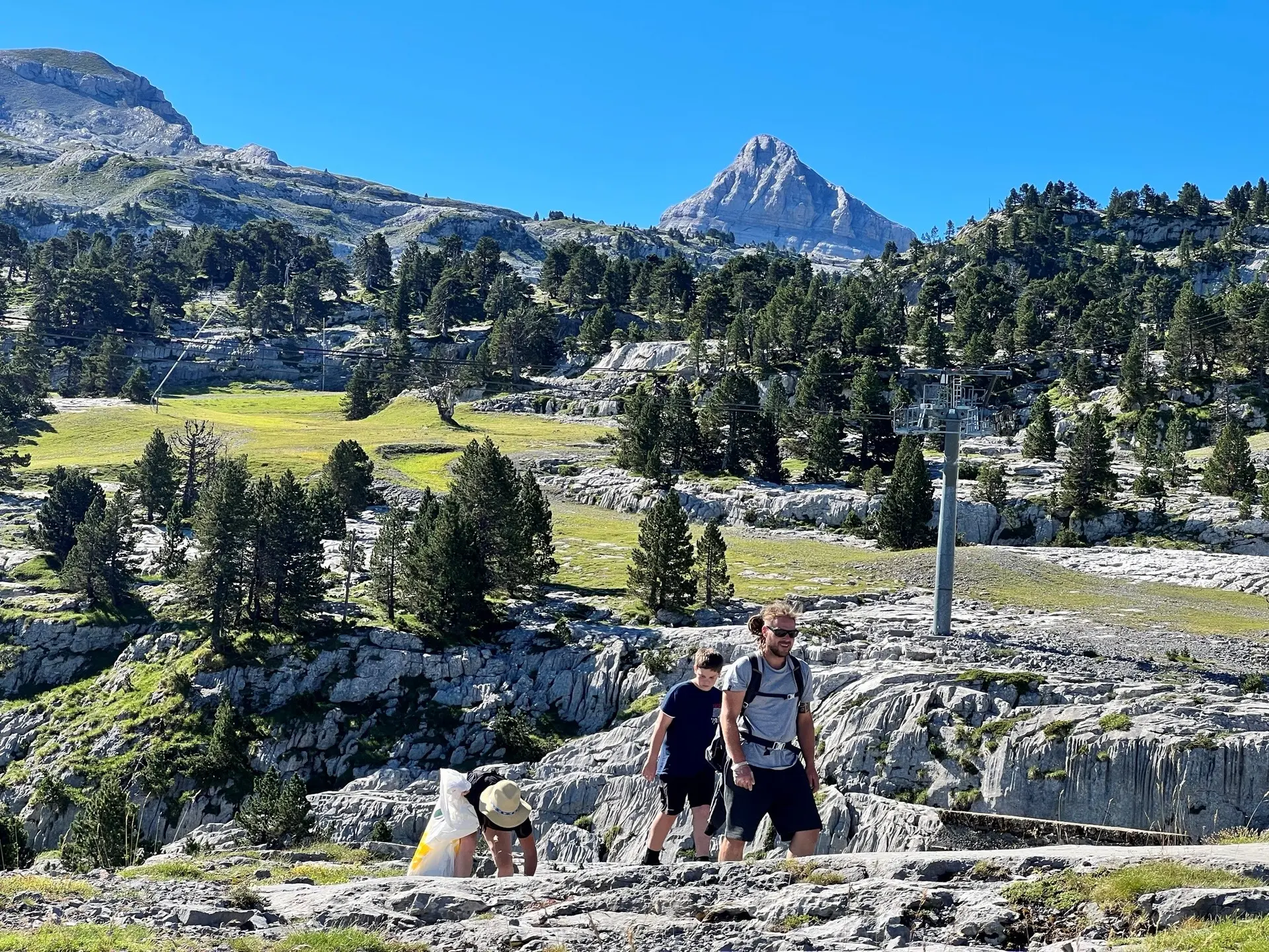Opération Montagne Propre à La Pierre Saint-Martin