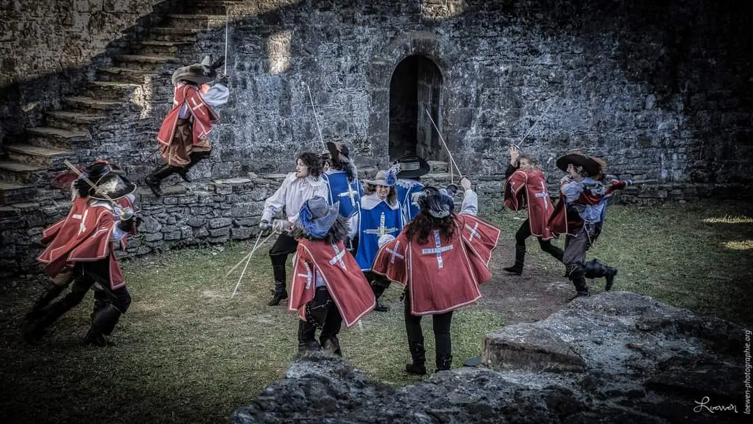 Spectacle cape et d'épées Le bossu
