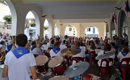 Harmonie fete de salies