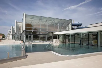 54806091767_e69d4fce11_w