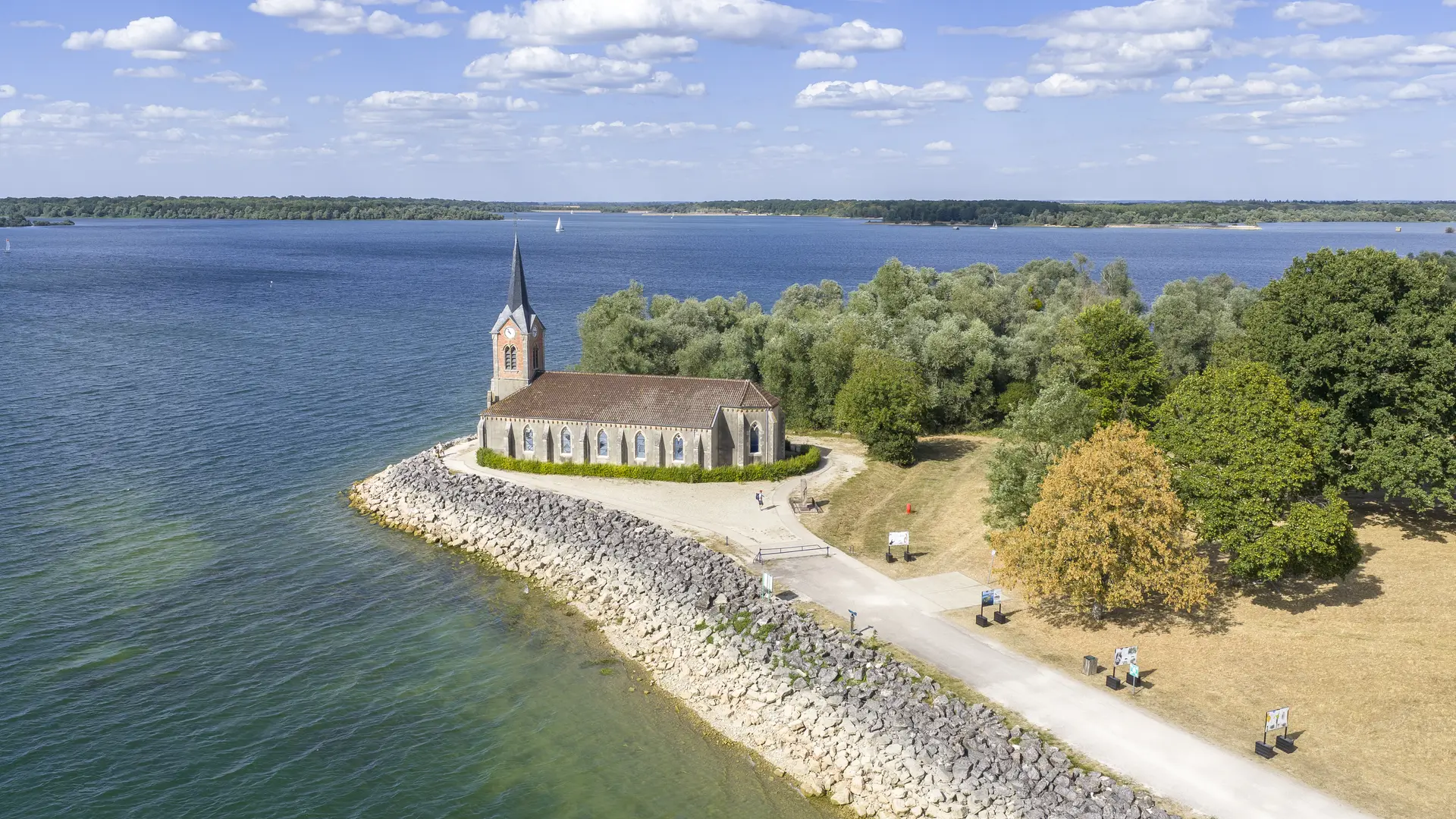 ©Pascal PHILIPPE - Lac du Der en Champagne en vue aérienne (18)