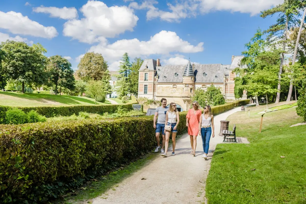 visite-guidee-histoire-des-jards-chalons-en-champagne