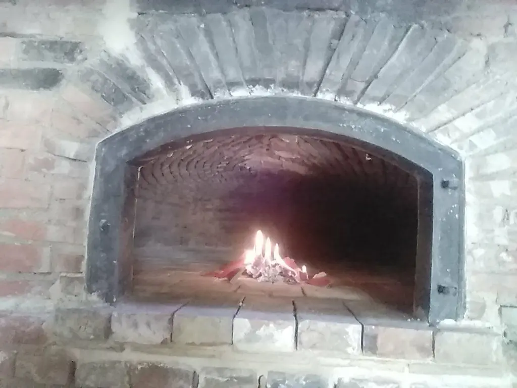 FOUR A PAIN d'Outines