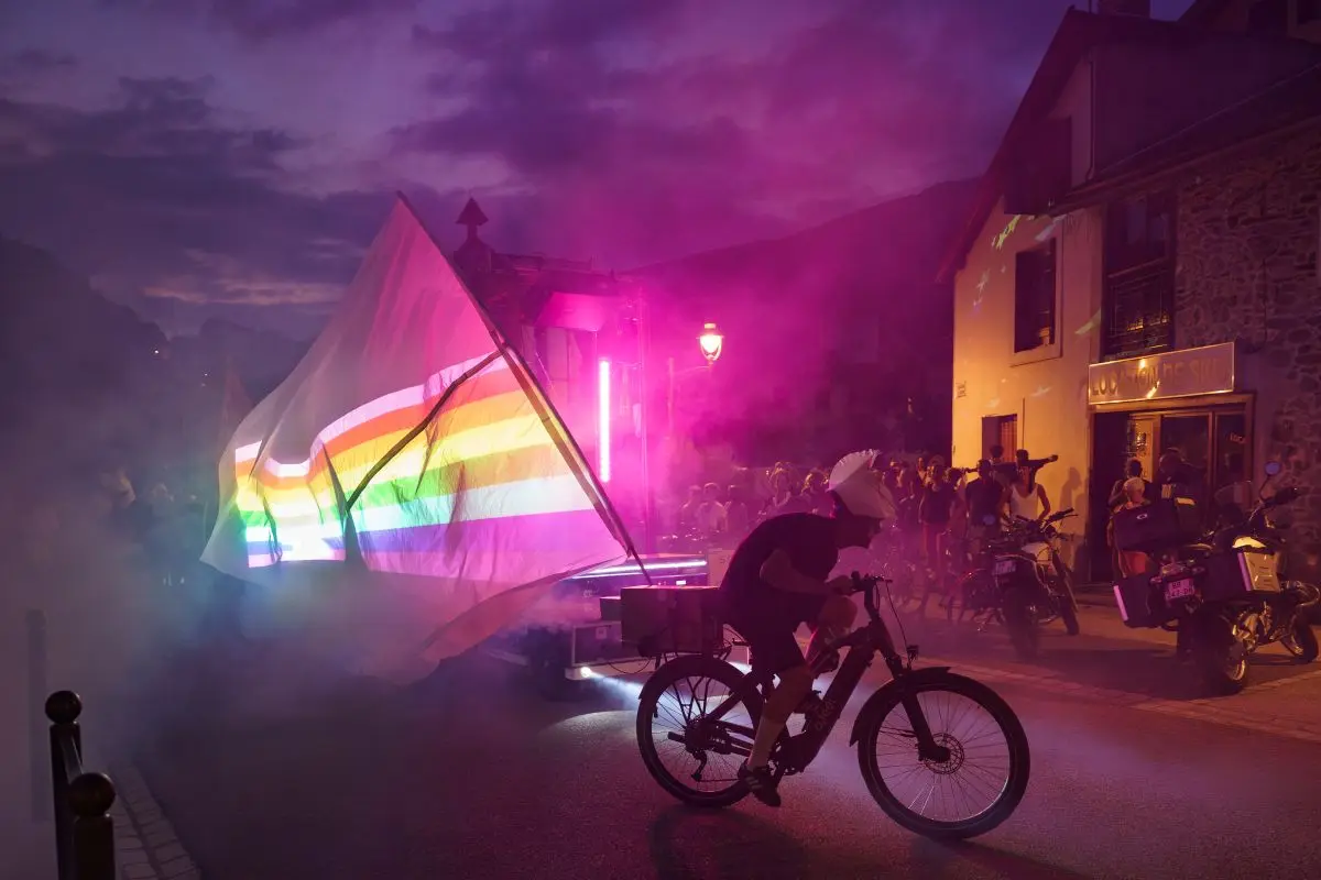 ax-grands-chemins-komplex-kapharnaum-contacts-beta