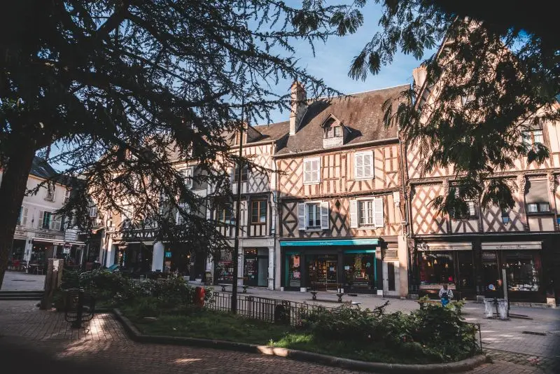 Centre-ville_-_Bourges-Ad2T_du_Cher-4170