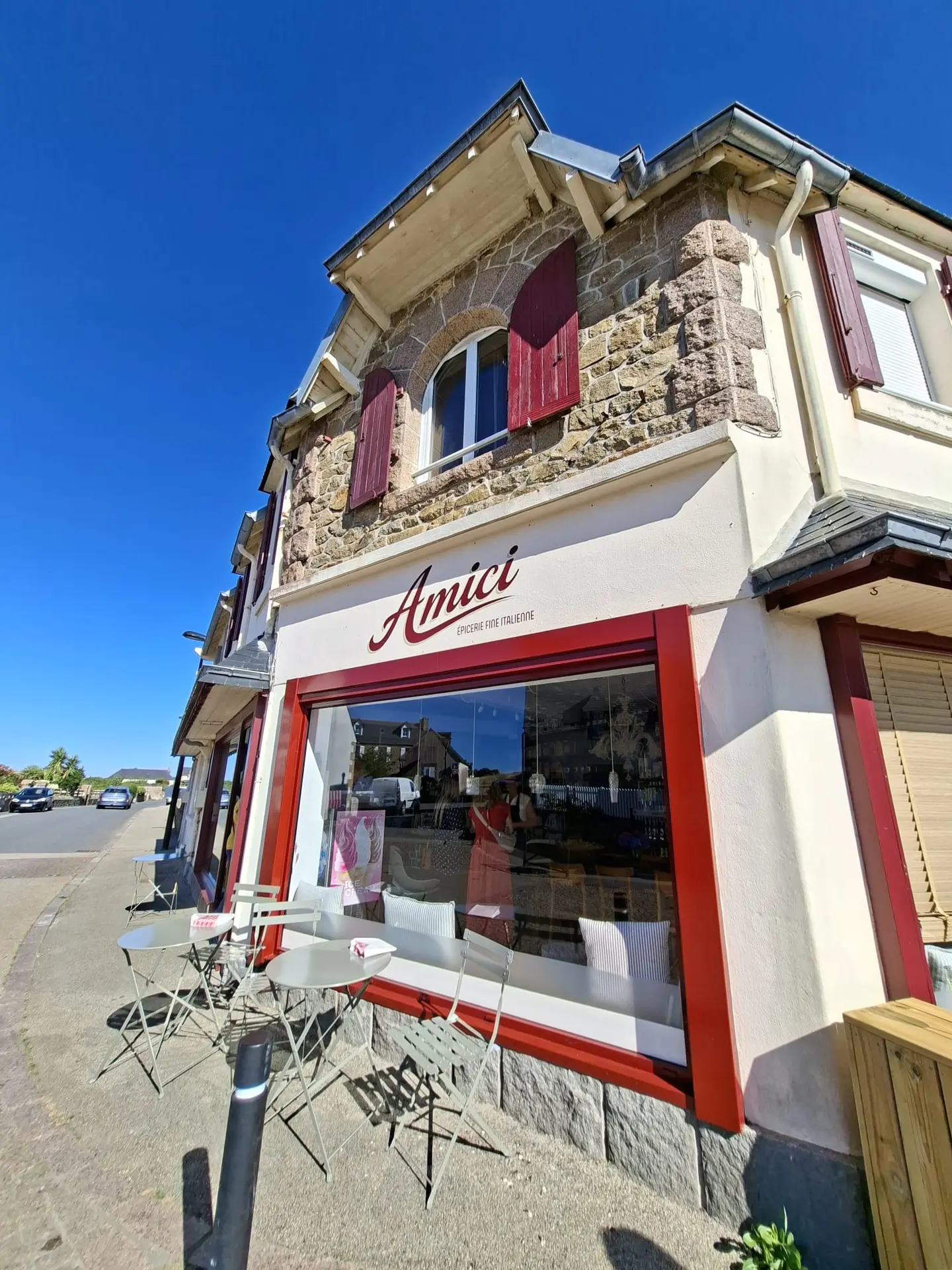 Amici