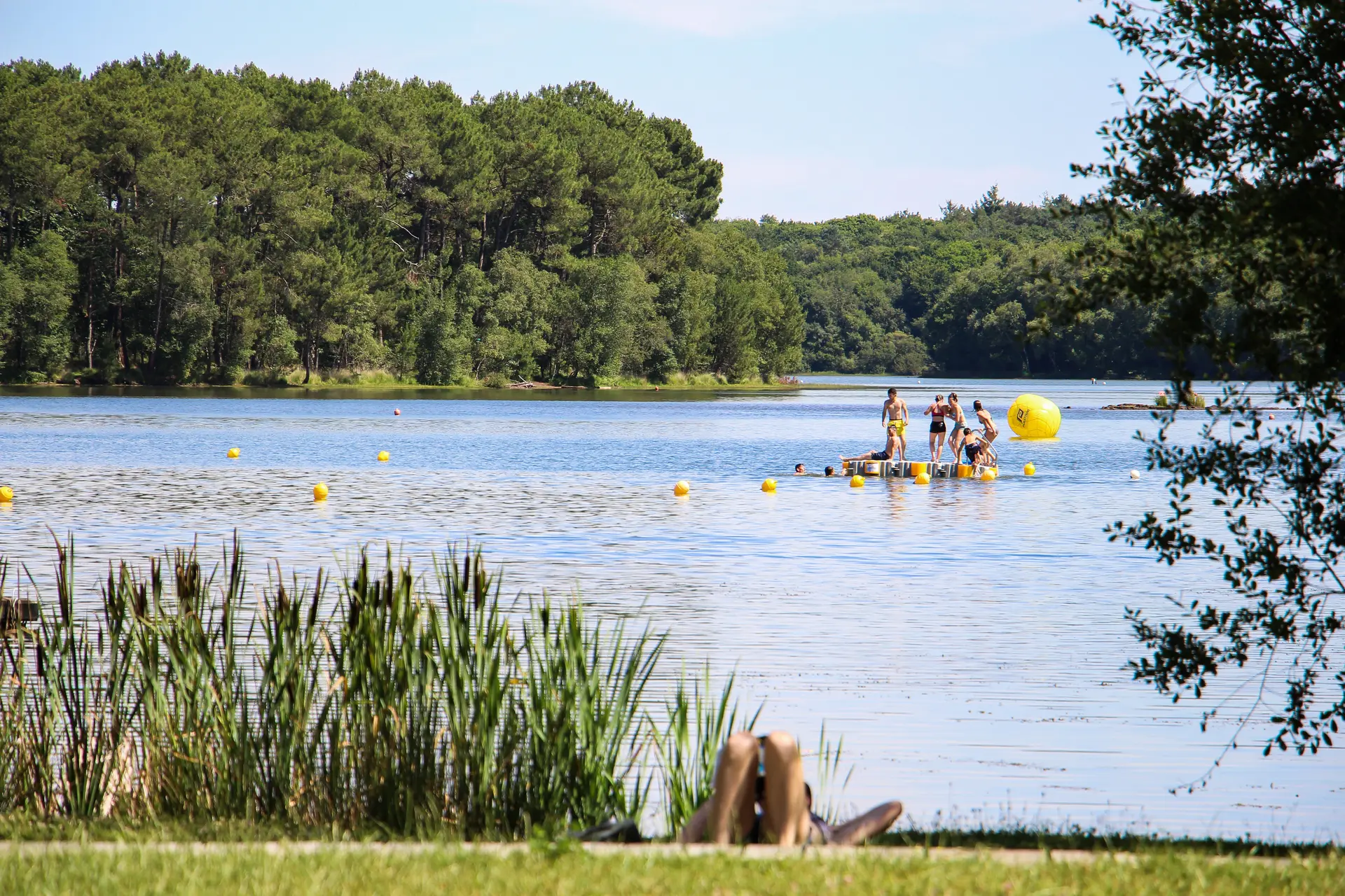 Baignade Lac de Trémelin Iffendic Brocéliande Bretagne, Plage Lac de Trémelin-2