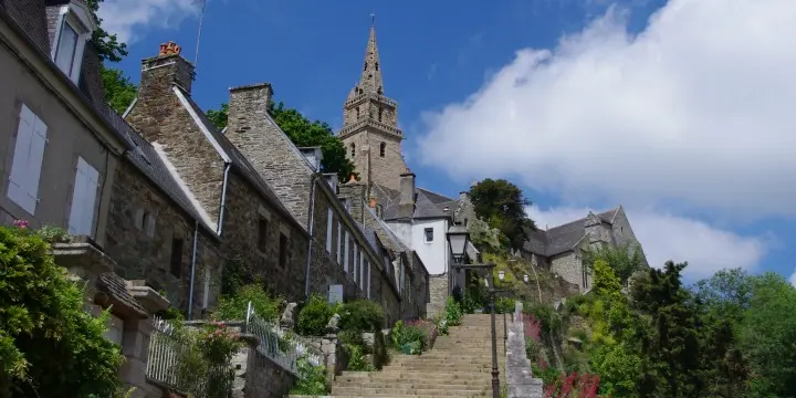 Brélévenez