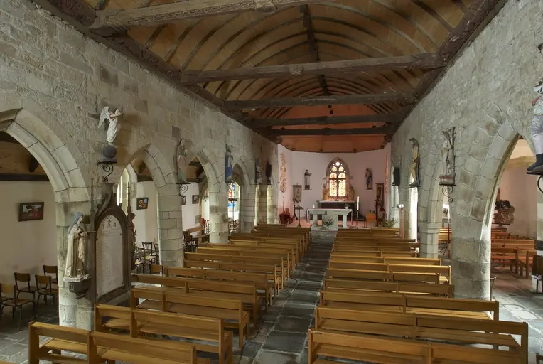 Eglise St Pierre-Plougras ©B. Bègne (2)