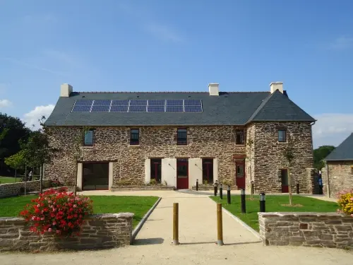 Manoir de la Hunaudière, gîte de groupe à Talensac