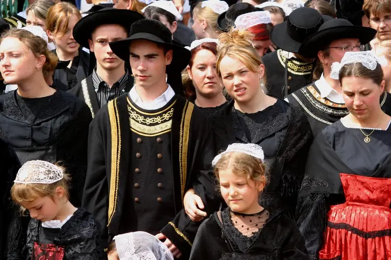 Noces-Bretonnes