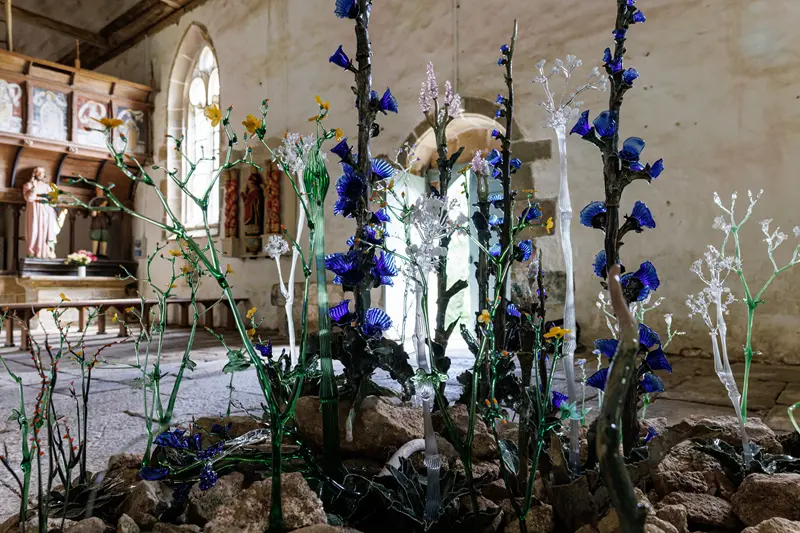 Oeuvre Dialogues intranquilles_Julie Legrand_Chapelle Saint-Fiacre, MELRAND_L'art dans les chapelles 2026©Gwendal Le Flem