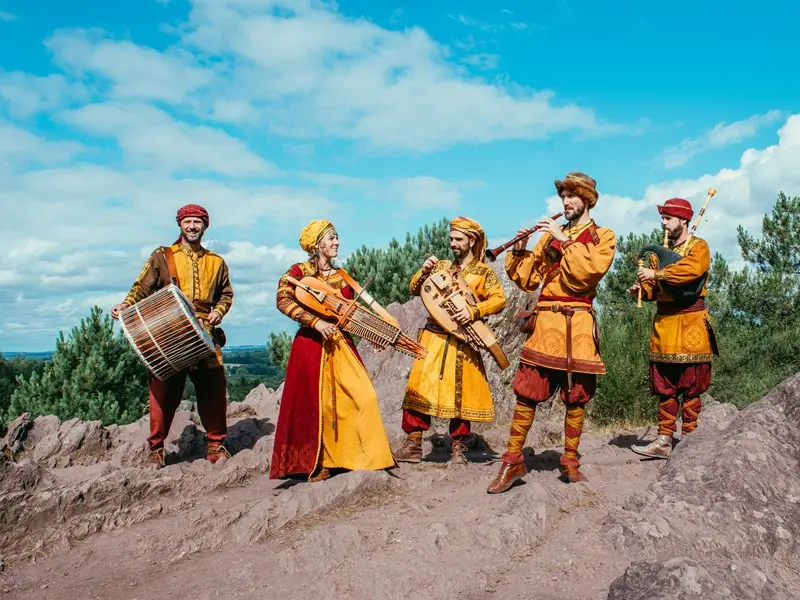 Sonj_concert_festival_pendragon_medievales_Broceliande_Centre_Arthurien_Comper