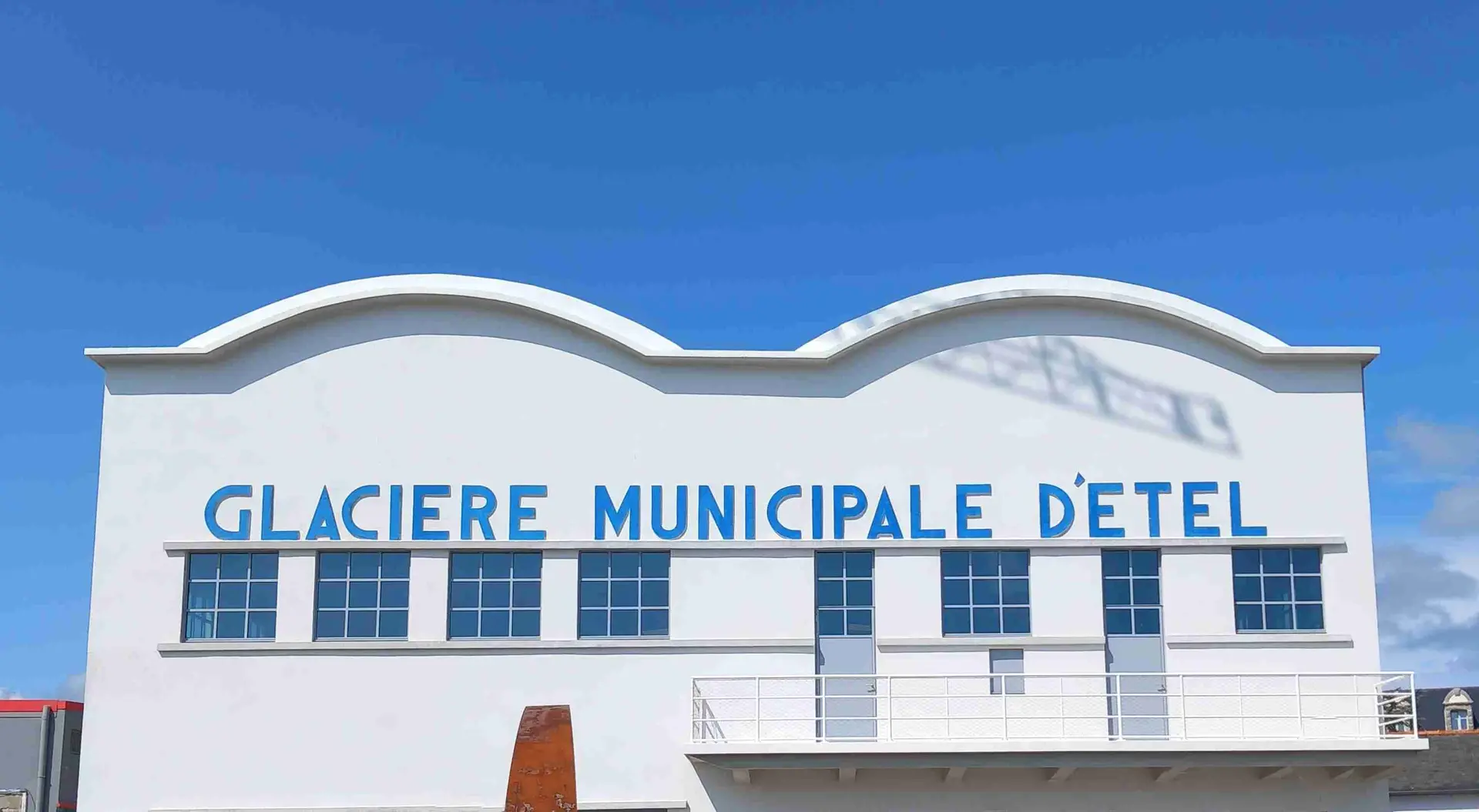 La glacière municipale, Étel