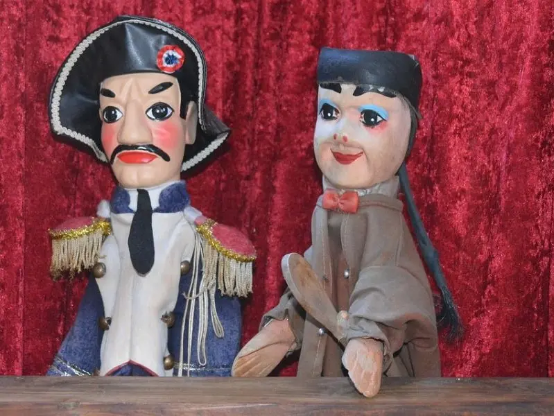 Spectacle -  Marionnette - Josselin - Destination - Brocéliande