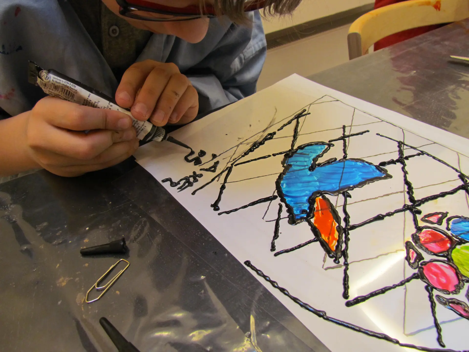Atelier 8-12 ans : Vitrail en pagaille_2