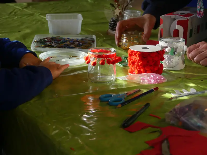 Atelier créatif de Noël à Terres d'Oiseaux  800x600