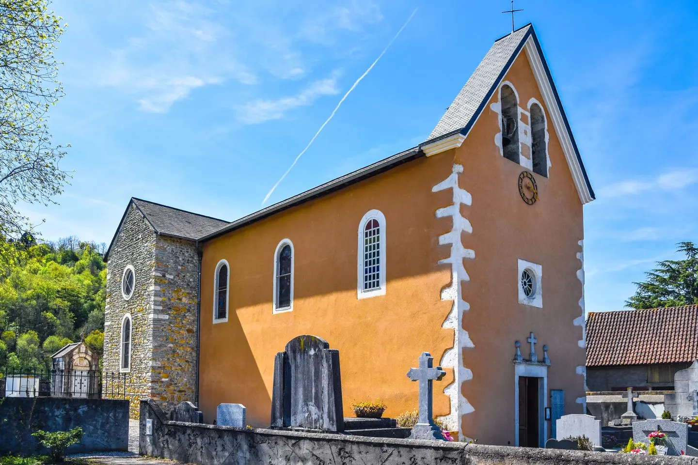 Église Saint Jacques le Majeur (Uzos)