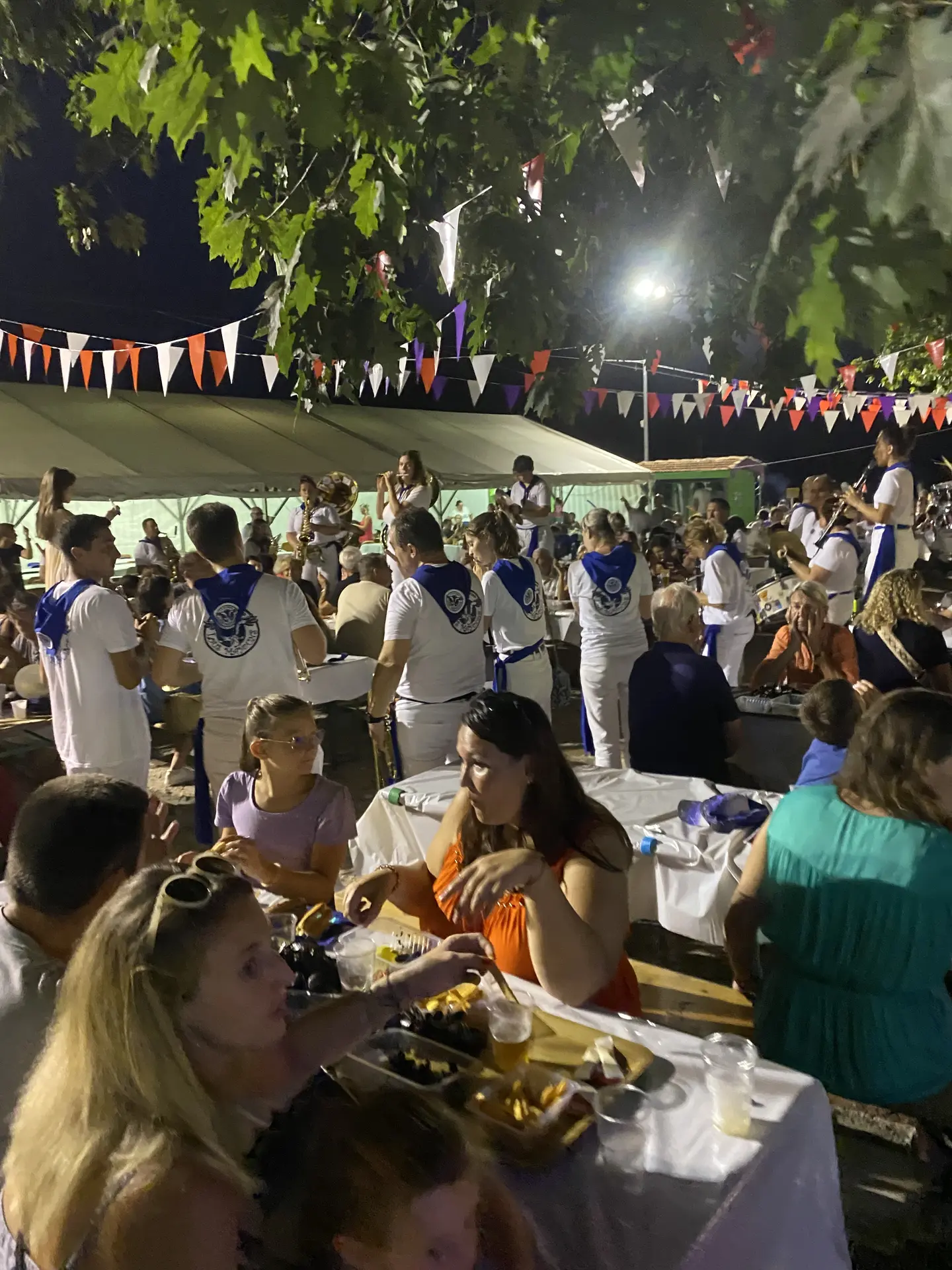Fêtes_été_Mézos