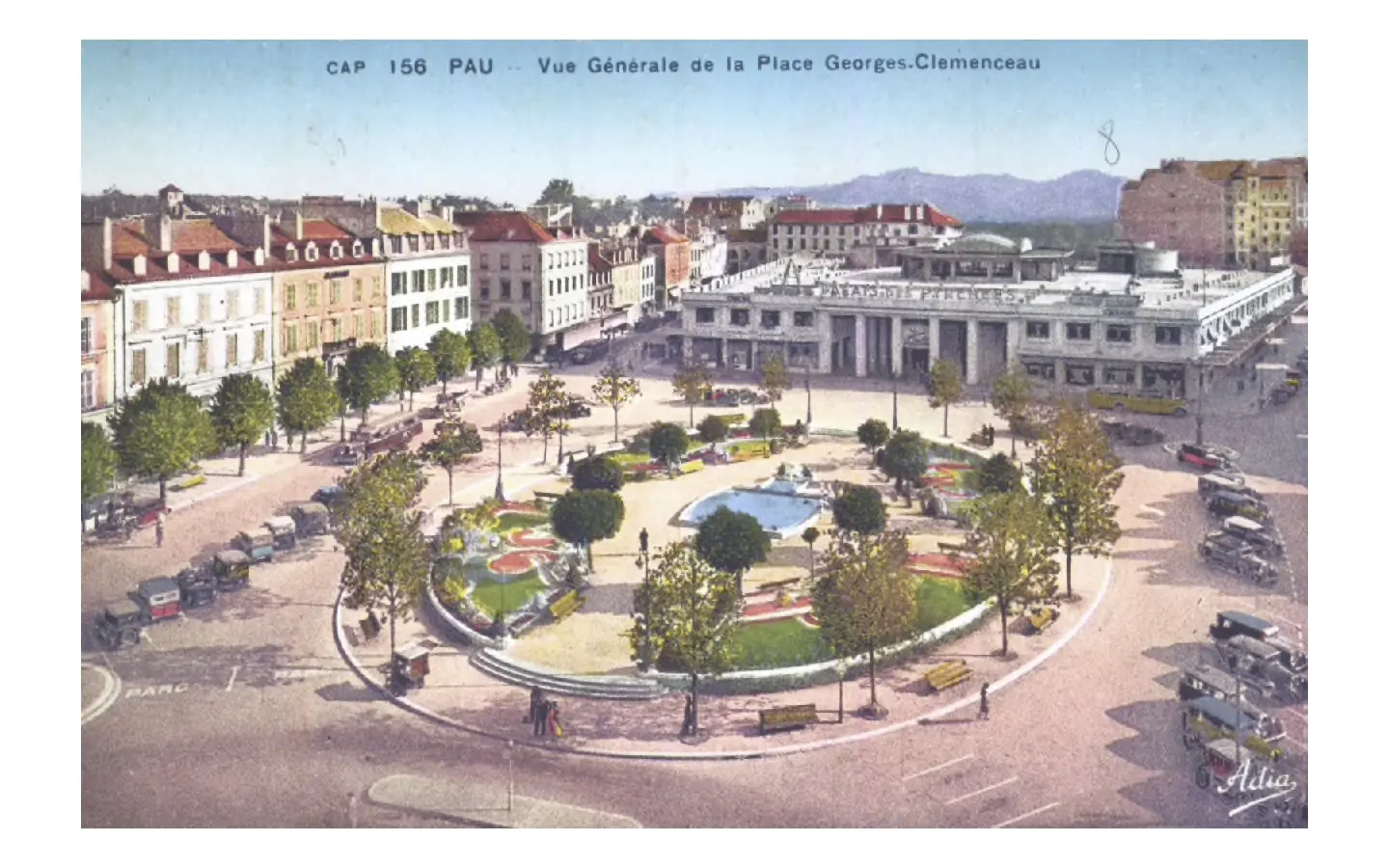 Les métamorphoses de la Place Clemenceau-Pireneas