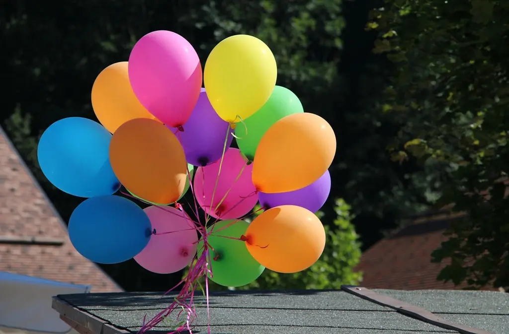 balloons-1732470_1280