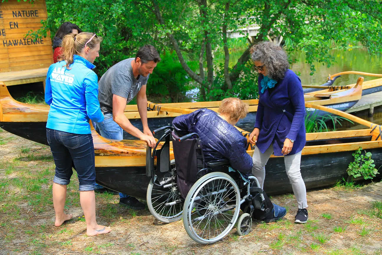 handi Pirogue
