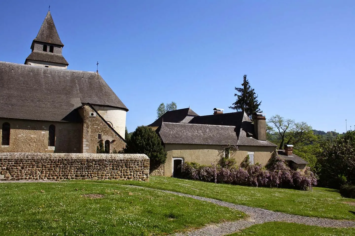 lacommande - l'église