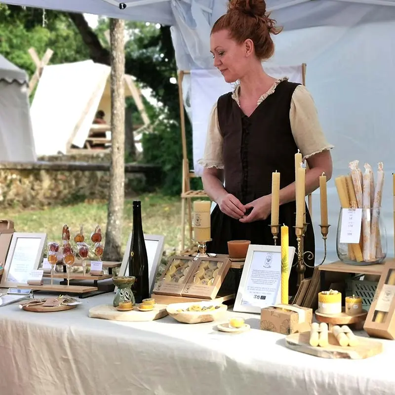 Les médiévales d'Arville - le marché d'artisans