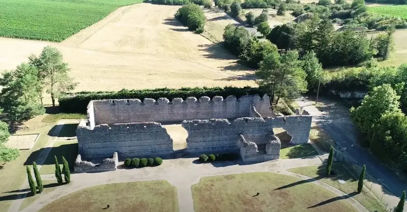 2023-03-15 11_00_23-Site archéologique de Tasciaca - YouTube