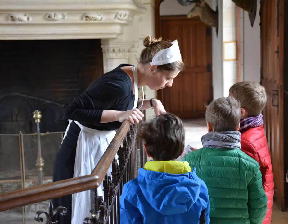 visite-louise-enfants-chateau-montpoupon