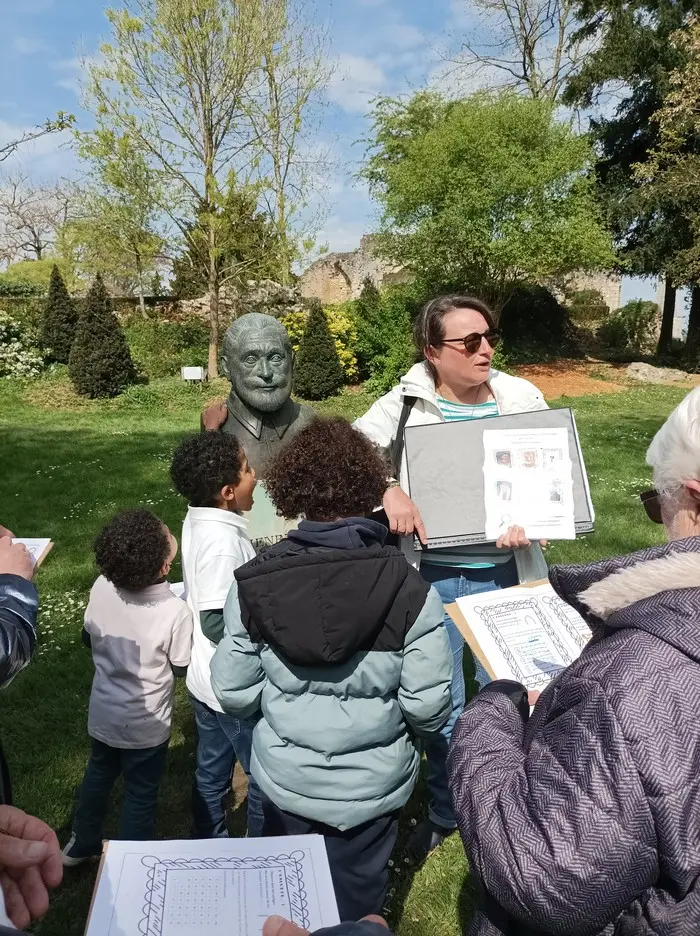 Enquête au château