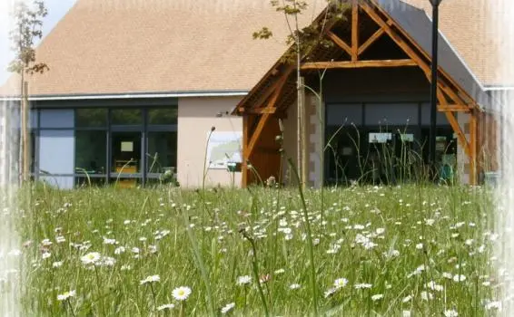 Médiathèque de Selommes