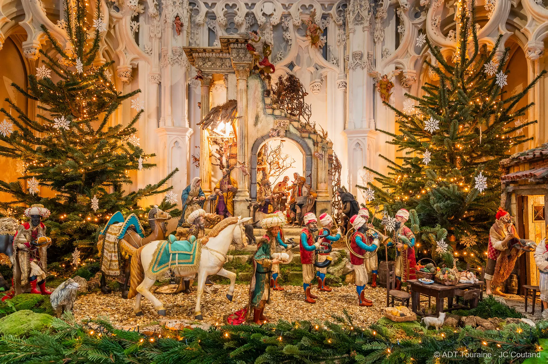 Noel-Chateau-royal_Amboise-Credit-ADT-Touraine-JC-Coutand-2034-4