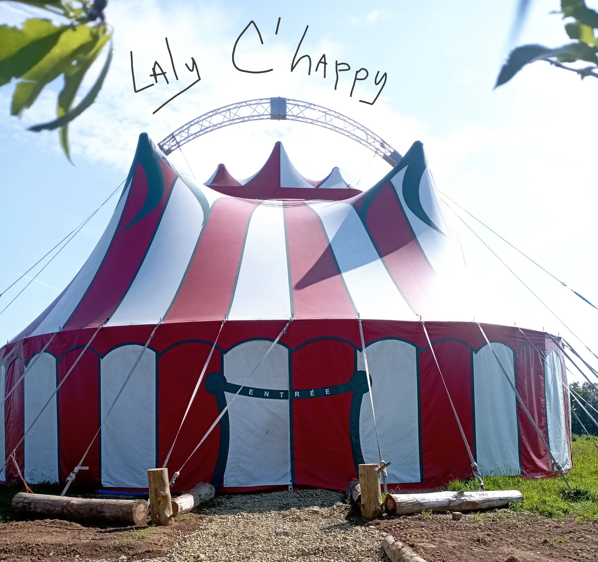202509 Laly Circus Fougerolles2