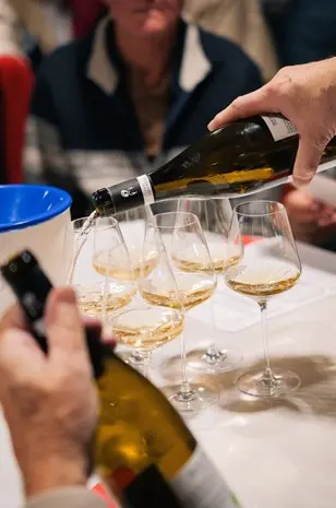 Famille_lieubeau_degustation_huitre_et_vin