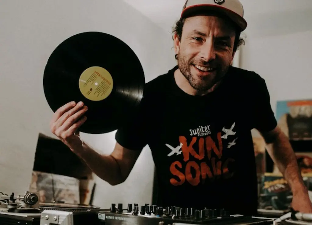 02-DJ MAZYKIN