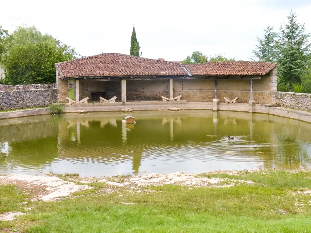 03-Limogne lavoir © Lot Tourisme