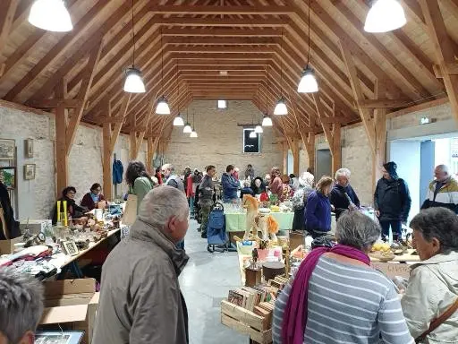 09 - 20 sept - vide-grenier Fontanes du Causse - photo