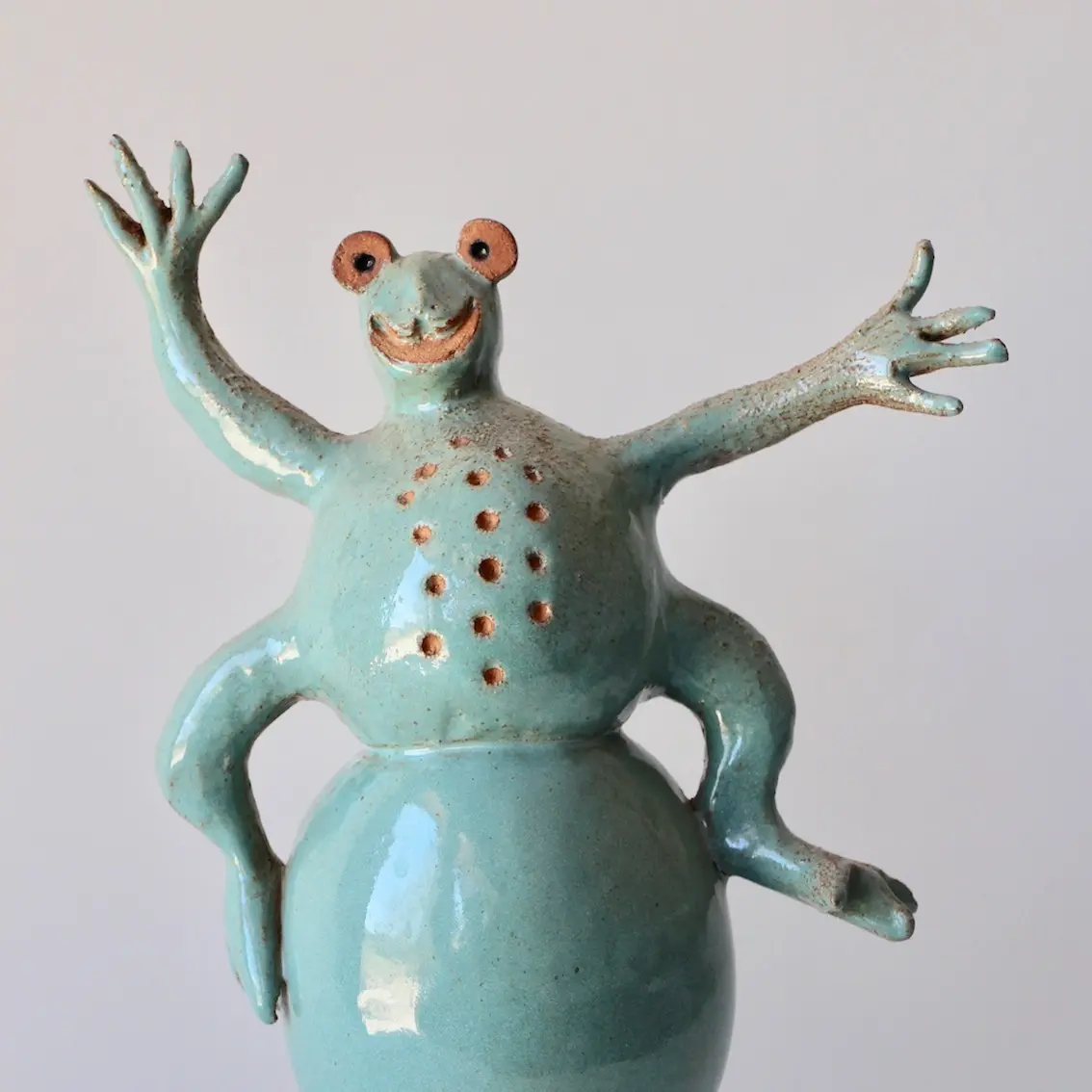 1-cornut-grenouille_faitage_
