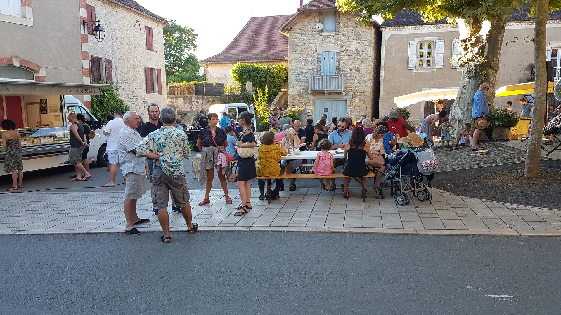 marché d'été Saint-Pierre-toirac