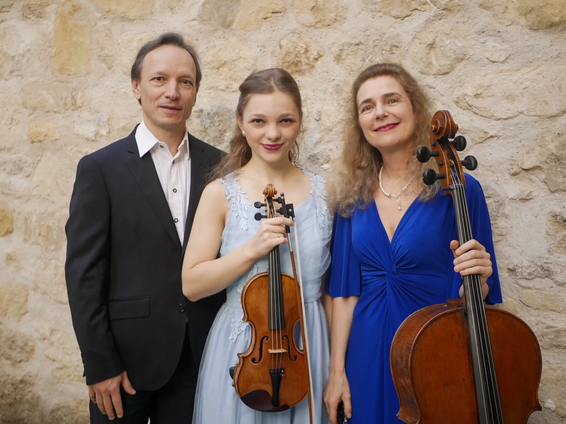 thumbnail_Trio Saitkoulov © Ilya Saitkoulov