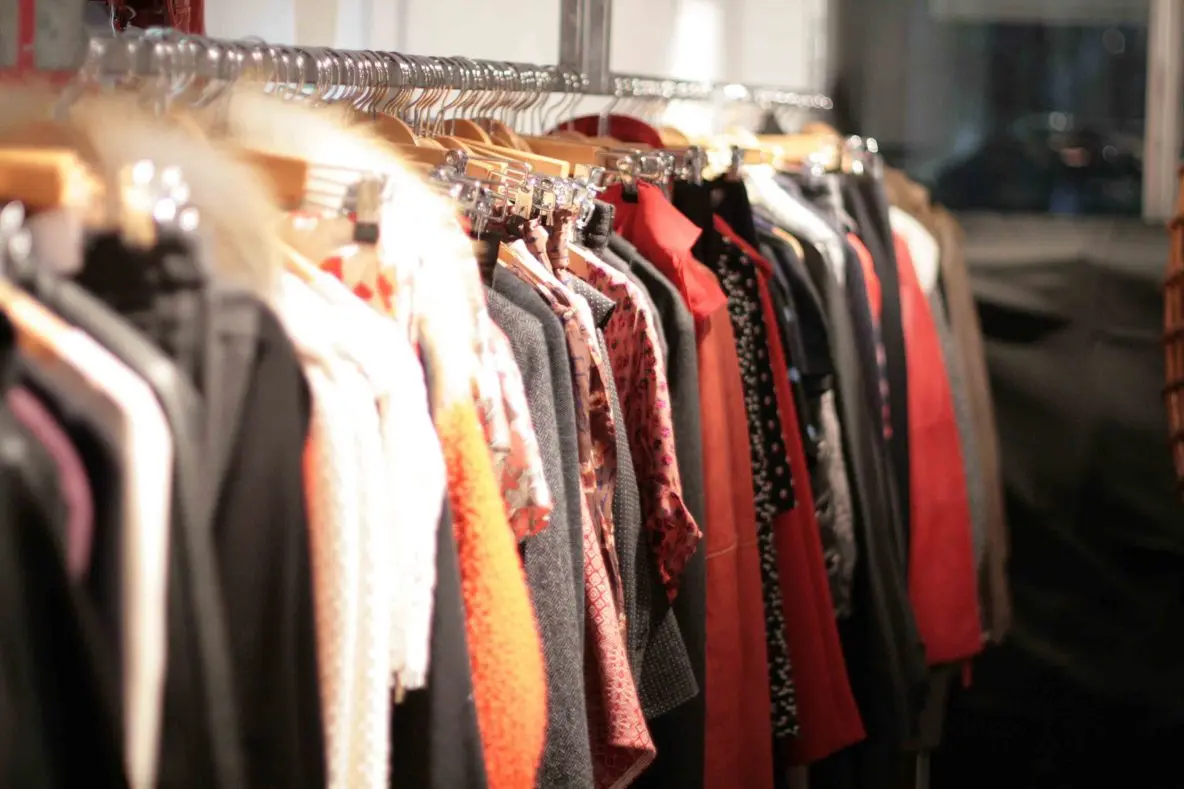 vide_dressing - armoire