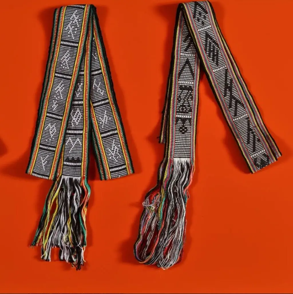 Féminin Pluriel.le : la calligraphie nüshu 女书, au Musée Champollion Figeac